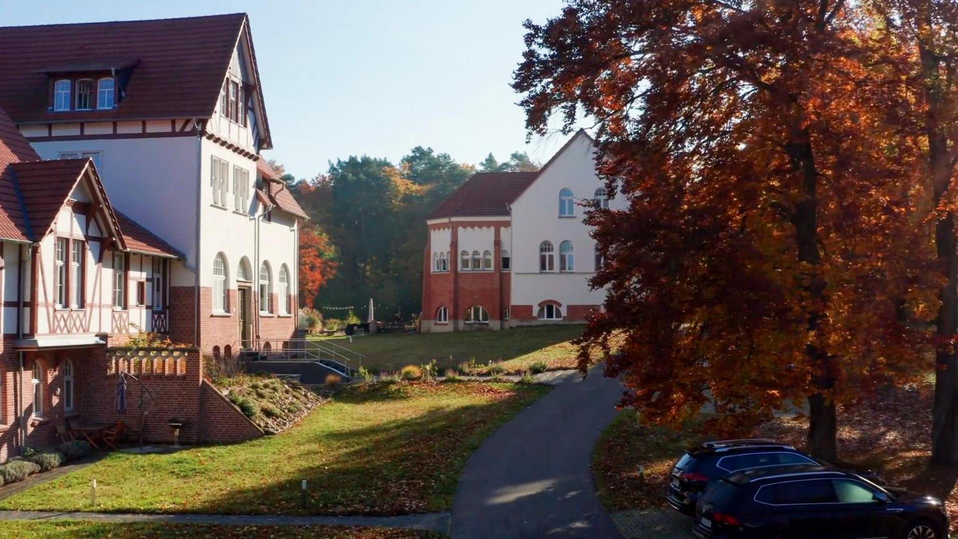 Parkresidenz Lychen, 10 Lychen